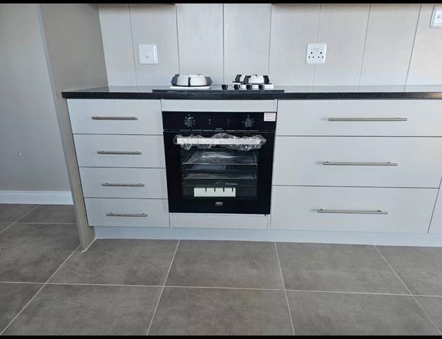 3 BEDROOM HOUSE FOR SALE IN SEEMEEU PARK